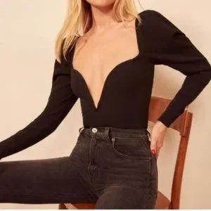 Womens Reformation Black Puff Sleeve Plunging Neckline Blouse Top 2 *